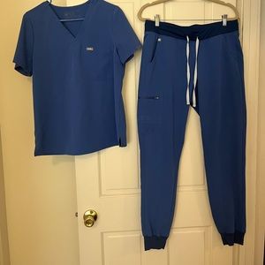 Limited Edition Denim Figs scrub set